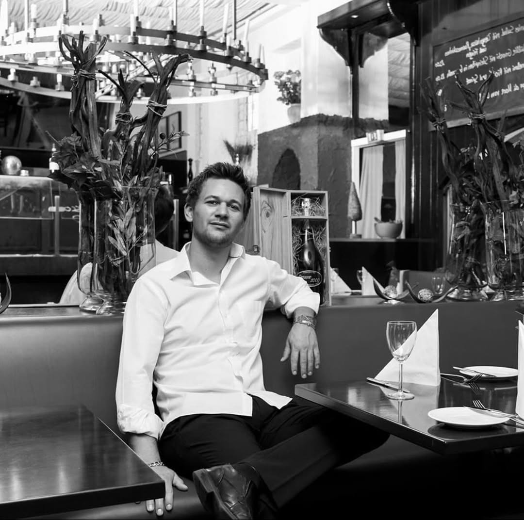 Vito Ferrara, Geschäftsführer